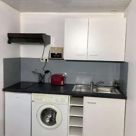 Aventure à Appartamento Épernay